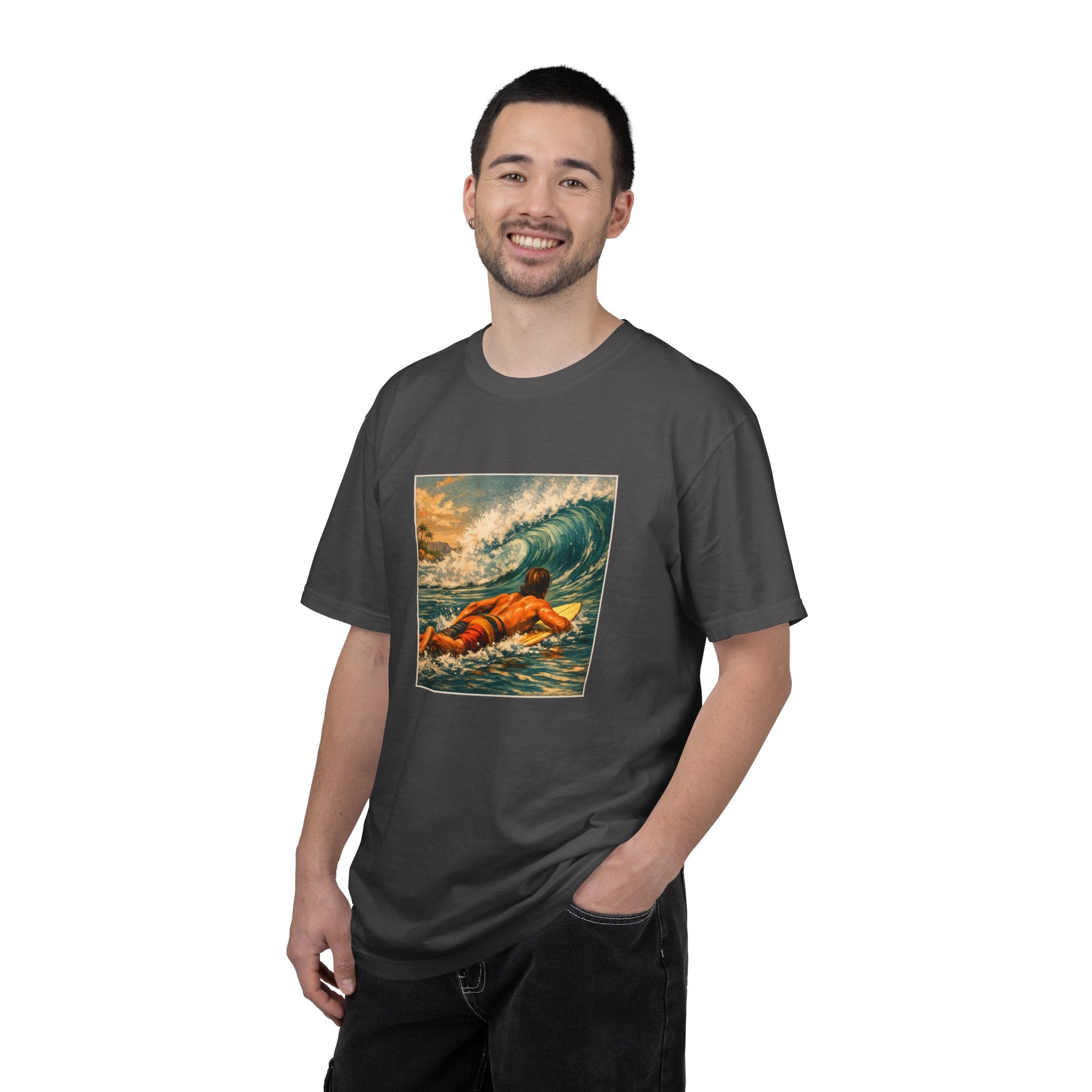 Surfing Vintage Wave T-Shirt — Retro Surfer Print