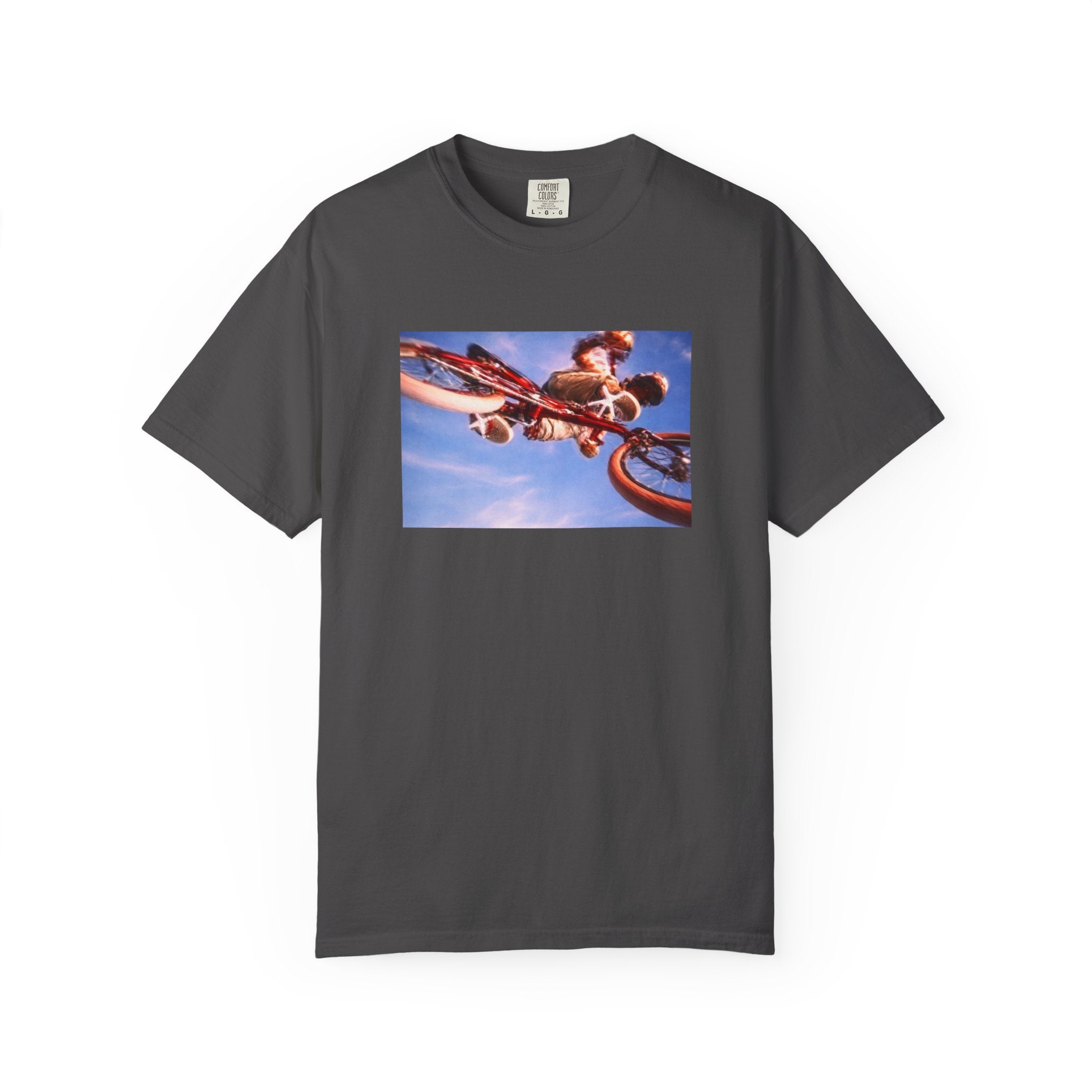 BMX Freestyle Air – Retro Sky Jump Streetwear T-Shirt