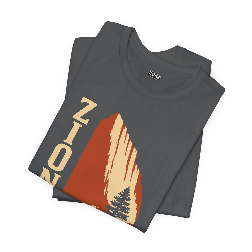 Zion National Park Vintage Sunset T-Shirt — Retro Hiking Tee
