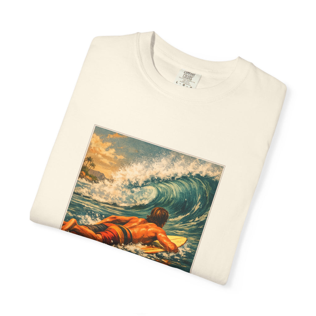 Surfing Vintage Wave T-Shirt — Retro Surfer Print